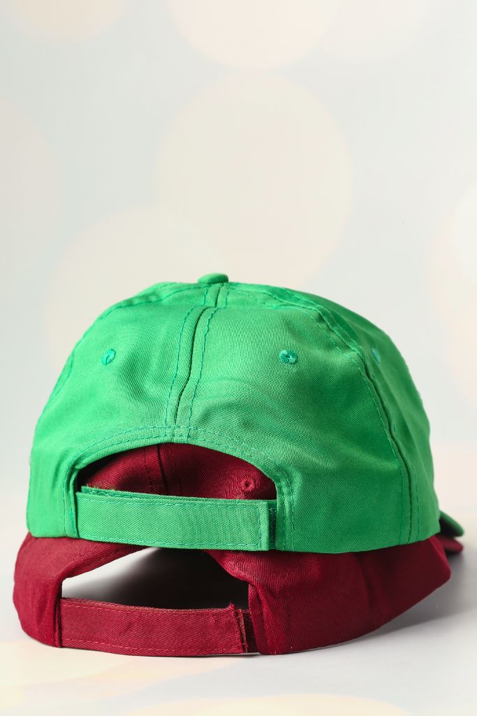 Festival caps — back view, green and burgundy, closure