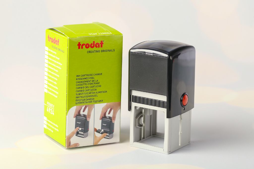 Trodat Printy 4924 — square stamp 40×40 mm, black housing, with green Creating Originals box